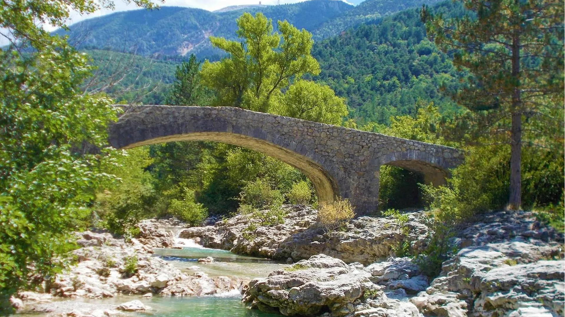 4 Bedroom Nice Home In Vaison-La-Romaine 0*,  France